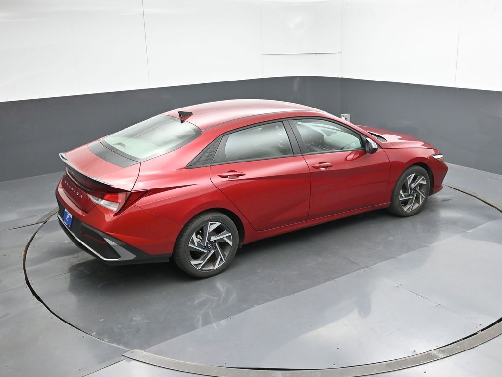 2025 Hyundai Elantra SEL - Photo 51