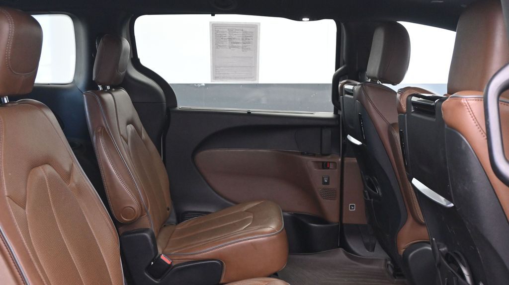 2020 Chrysler Pacifica Limited - Photo 13