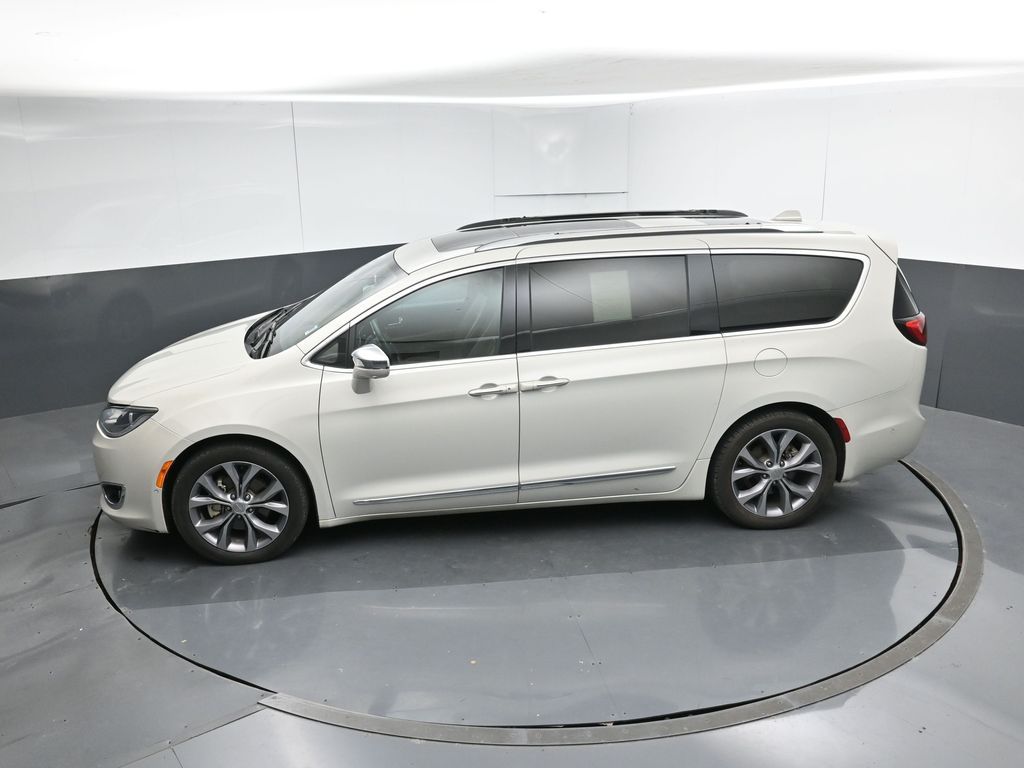 2020 Chrysler Pacifica Limited - Photo 55