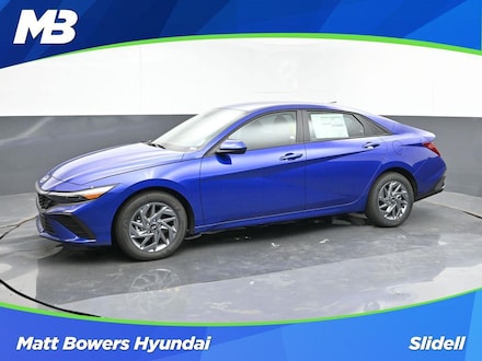 2024 Hyundai Elantra Hybrid Blue Sedan