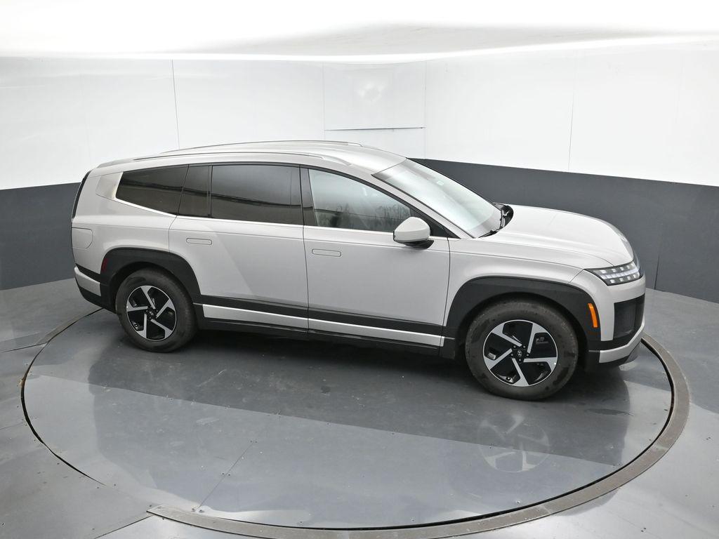 2026 Hyundai IONIQ 9 SE - Photo 23