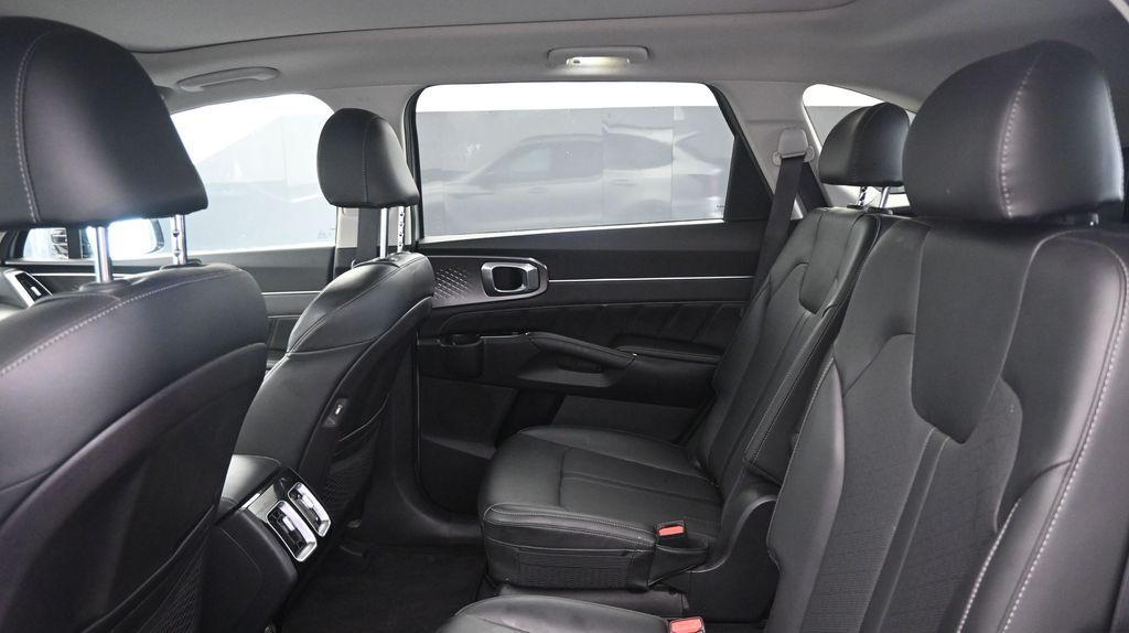 2022 Kia Sorento SX - Photo 21