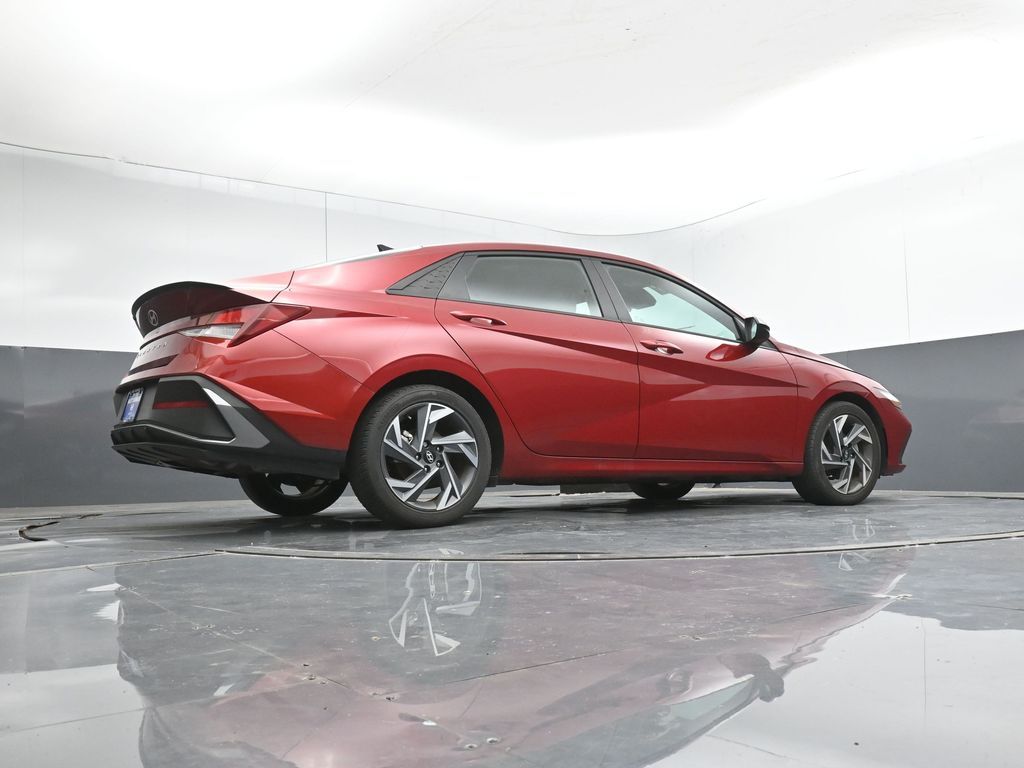 2025 Hyundai Elantra SEL - Photo 43