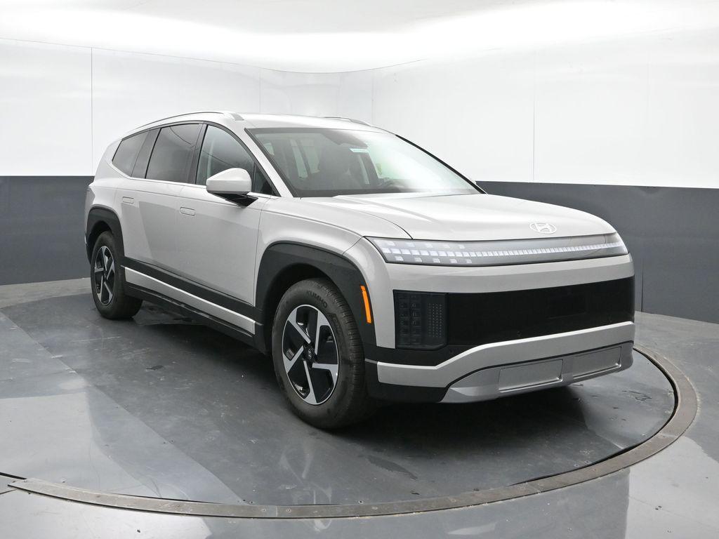 2026 Hyundai IONIQ 9 SE - Photo 8