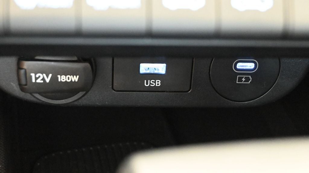 2025 Hyundai Elantra SEL - Photo 34