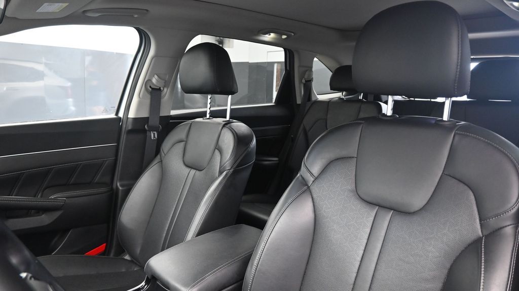 2022 Kia Sorento SX - Photo 27