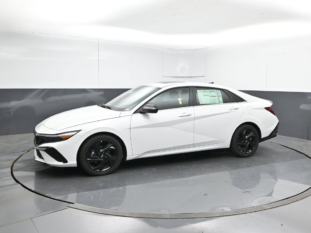 Used 2026 Hyundai Elantra SEL Sport Premium Sedan
