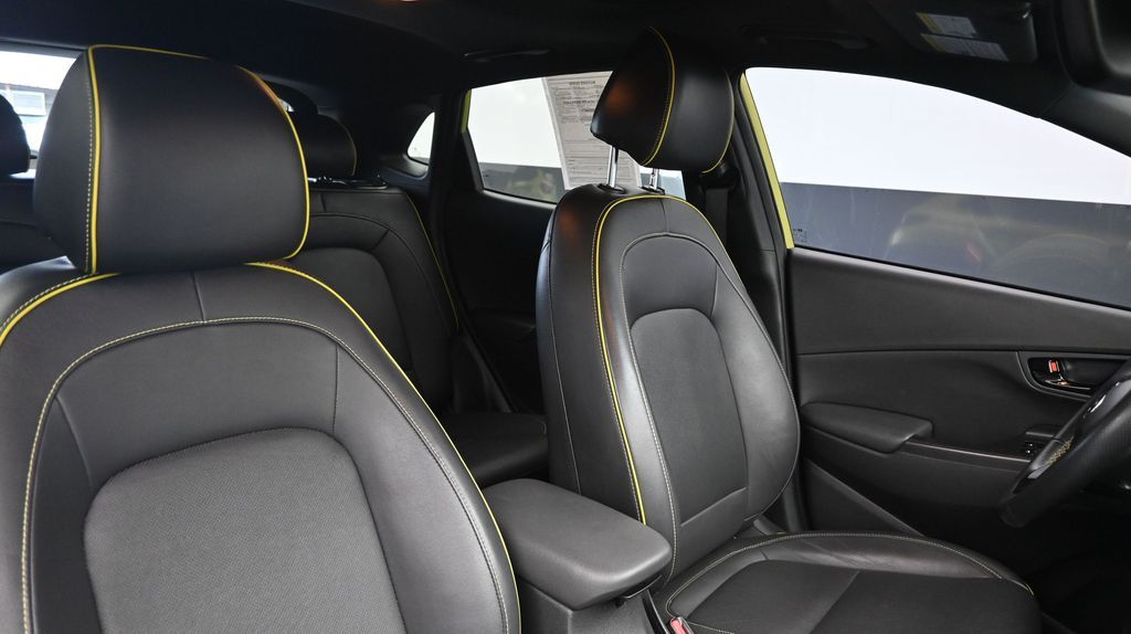 2020 Hyundai Kona Limited - Photo 11