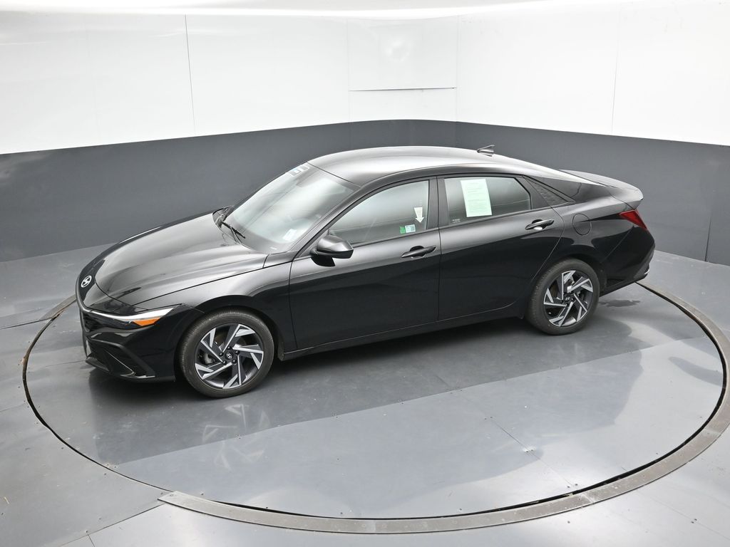 2025 Hyundai Elantra SEL - Photo 48