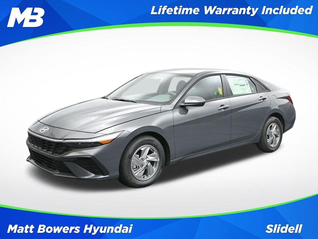 New 2026 Hyundai Elantra SE Sedan