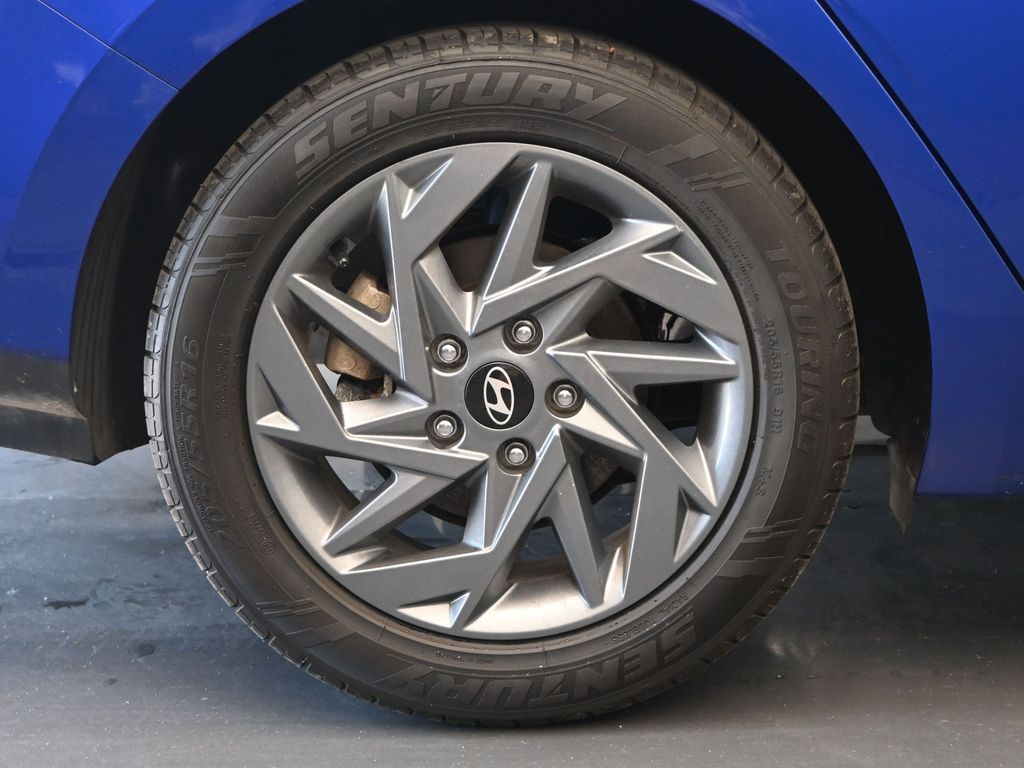 2024 Hyundai Elantra SEL - Photo 9