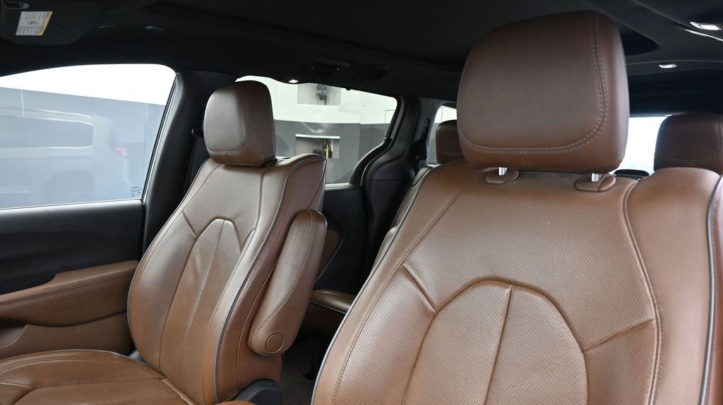 2020 Chrysler Pacifica Limited - Photo 28