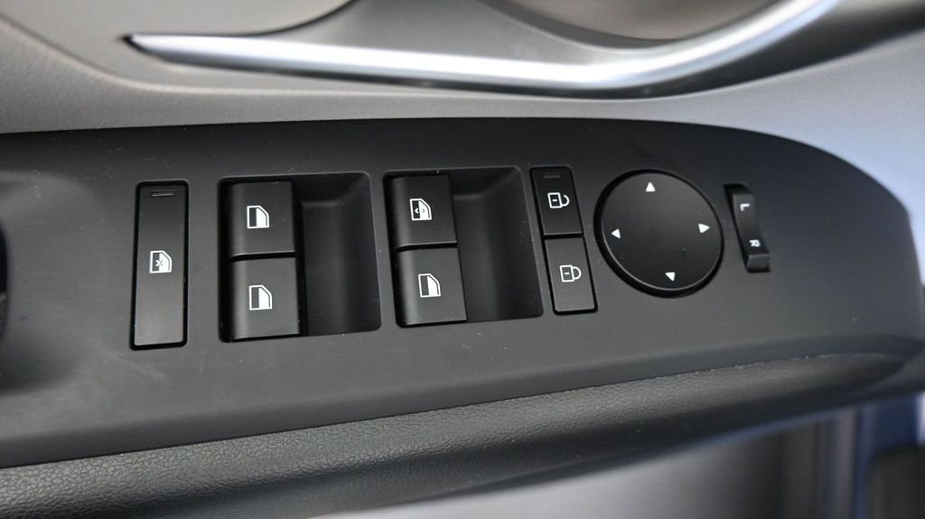2026 Hyundai Tucson SE - Photo 24