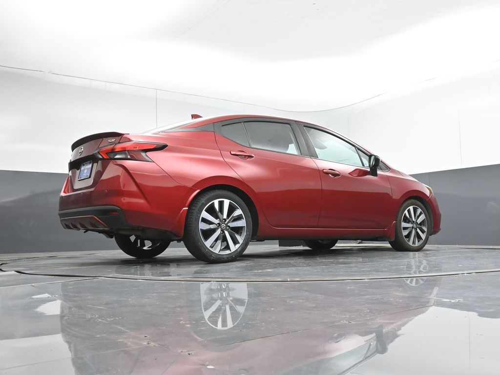 2020 Nissan Versa Sedan SR - Photo 43