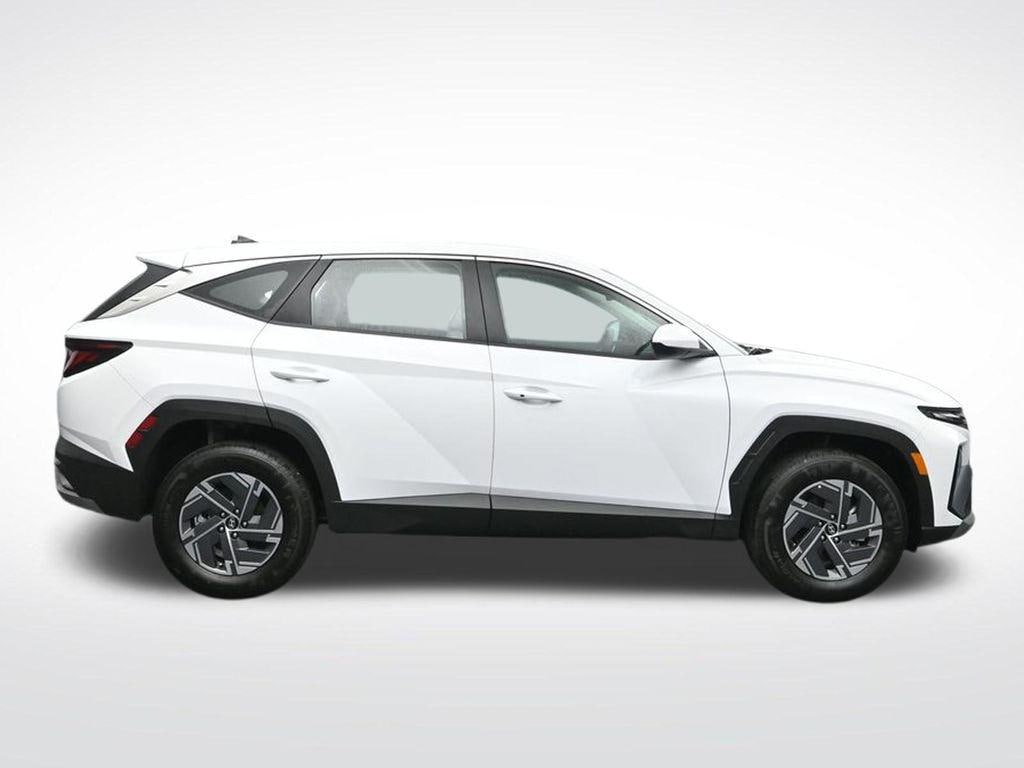 2026 Hyundai Tucson Blue SE - Photo 7