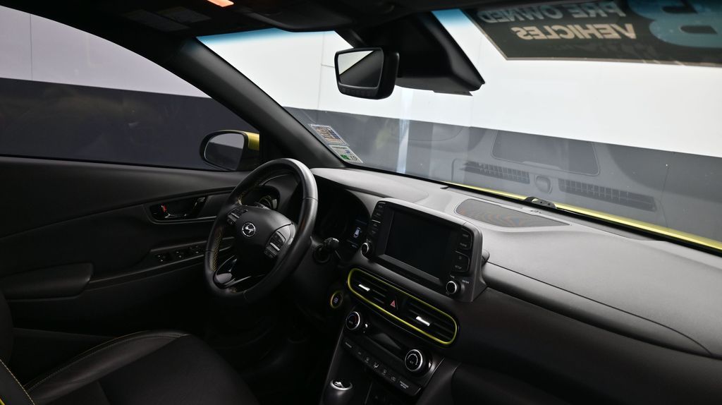 2020 Hyundai Kona Limited - Photo 12