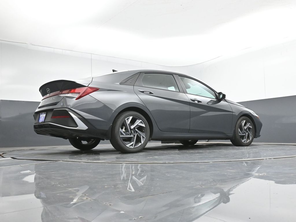 2025 Hyundai Elantra SEL - Photo 44