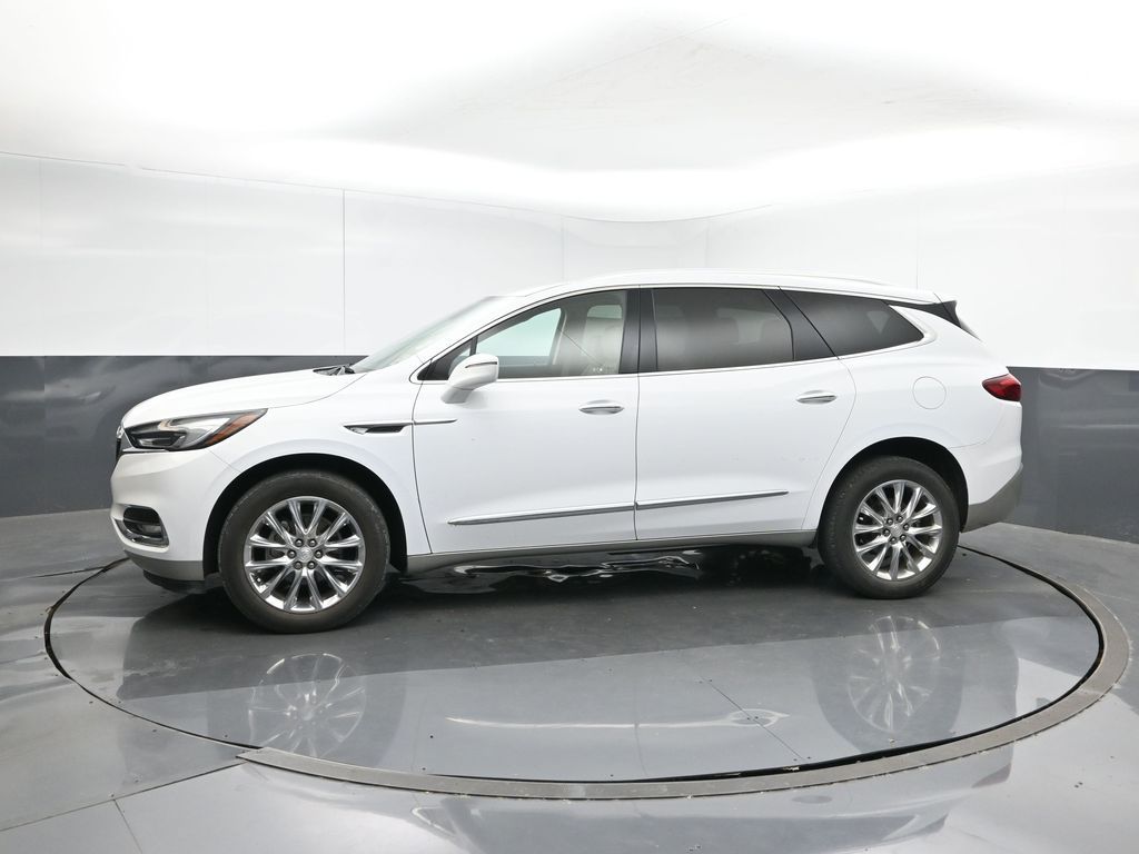 2020 Buick Enclave Essence photo 2