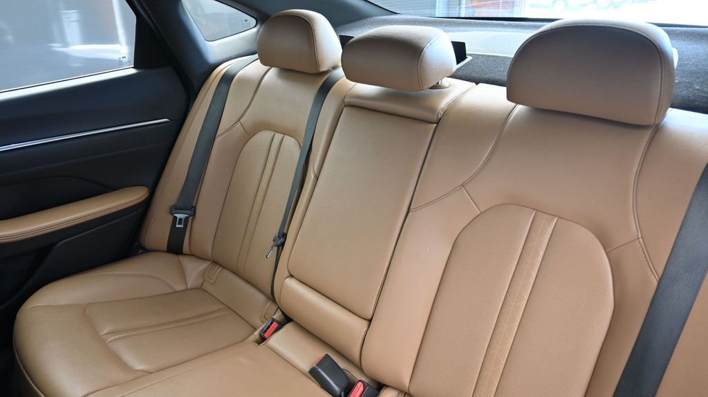 2023 Hyundai Sonata Limited - Photo 19