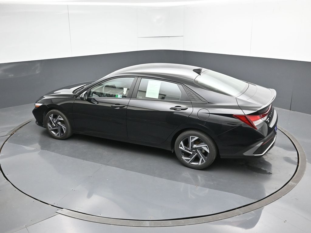 2025 Hyundai Elantra SEL - Photo 49