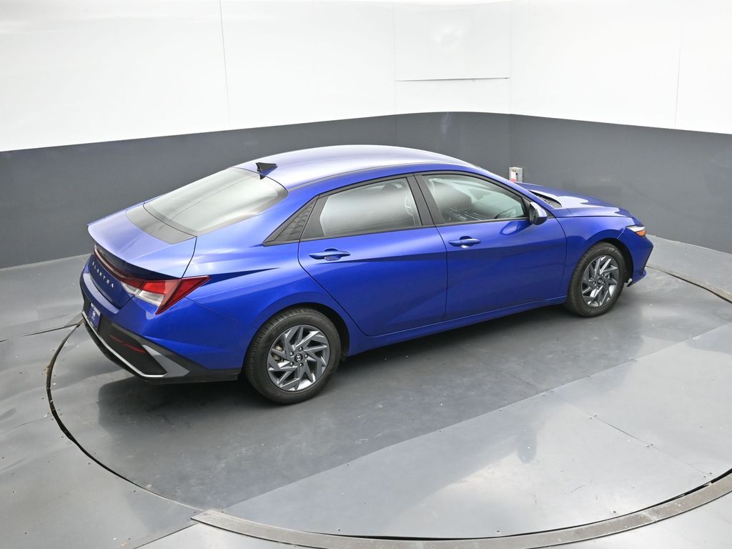 2024 Hyundai Elantra SEL - Photo 50