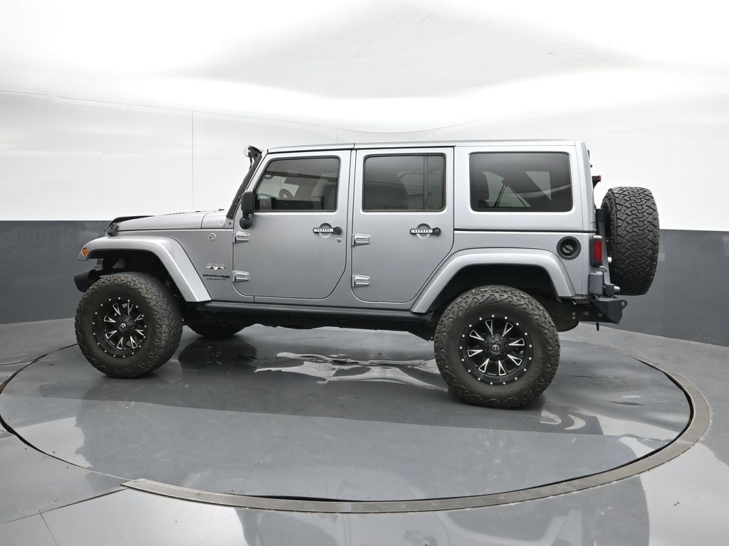 Used 2018 Jeep Wrangler JK Unlimited Sahara SUV