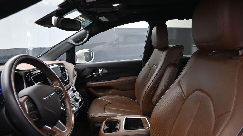 2020 Chrysler Pacifica Limited - Photo 27