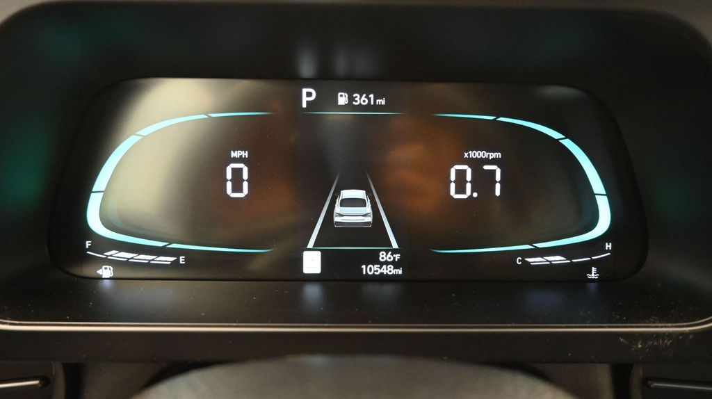 2025 Hyundai Elantra SEL - Photo 38