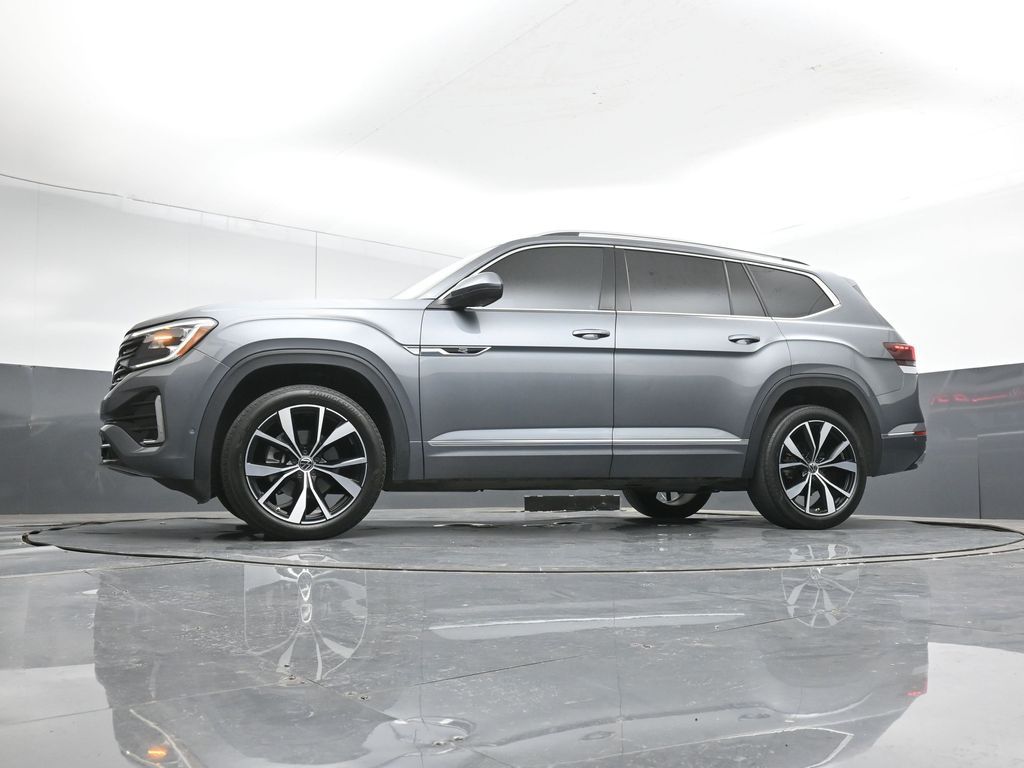 2024 Volkswagen Atlas SEL Premium R-Line - Photo 42