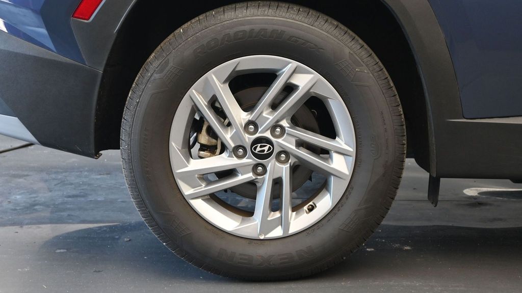 2026 Hyundai Tucson SE - Photo 9