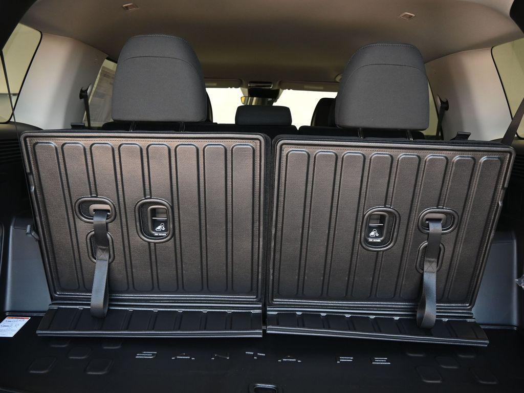 2026 Hyundai Santa Fe SE - Photo 18