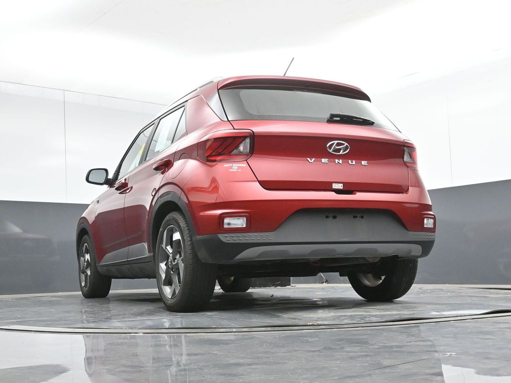 2025 Hyundai Venue SEL - Photo 41
