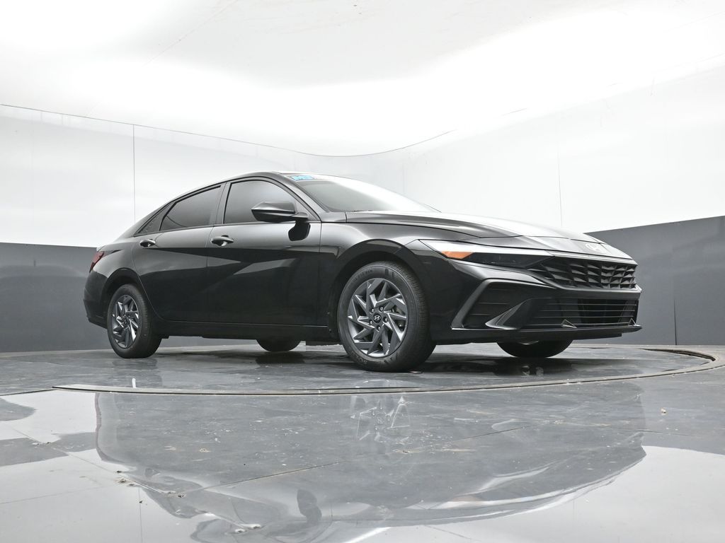 2024 Hyundai Elantra SEL - Photo 44
