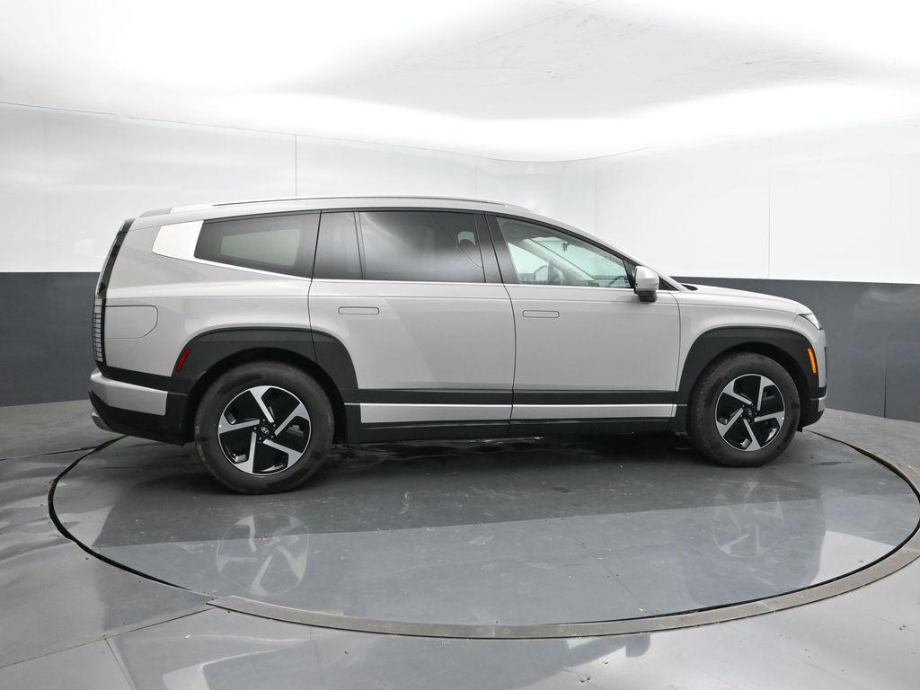 2026 Hyundai IONIQ 9 SE - Photo 6