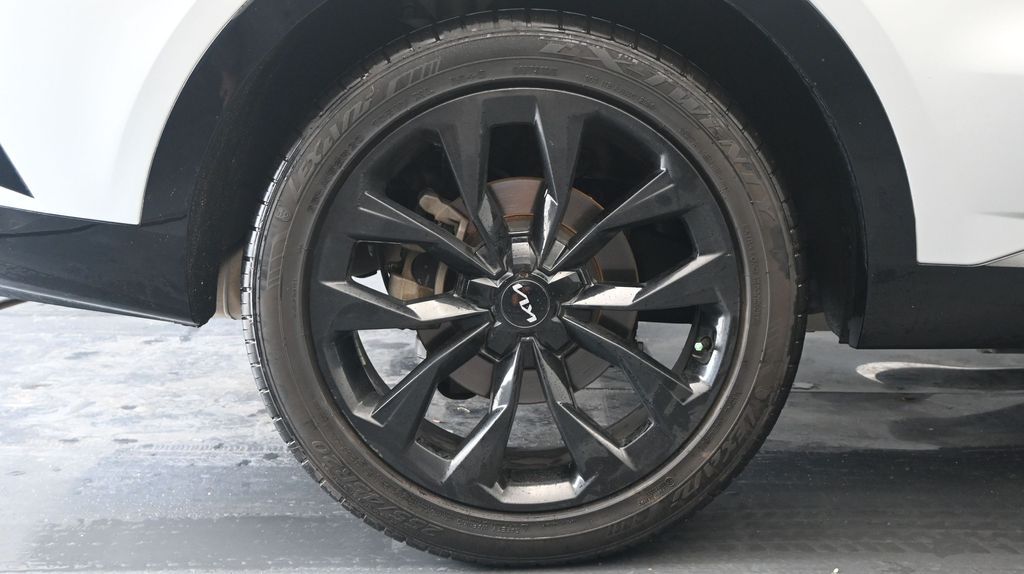 2022 Kia Sorento SX - Photo 9