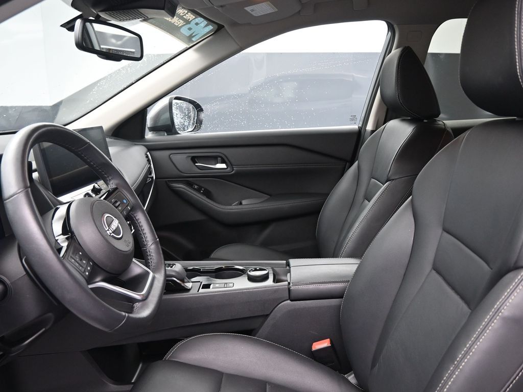 2024 Nissan Rogue SL - Photo 24