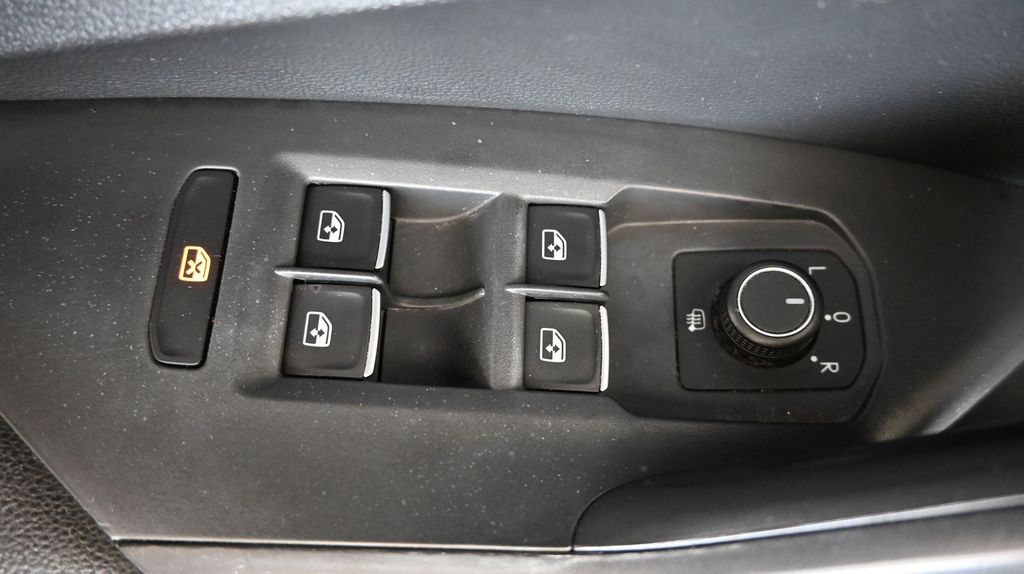2022 Volkswagen Jetta GLI Autobahn - Photo 23