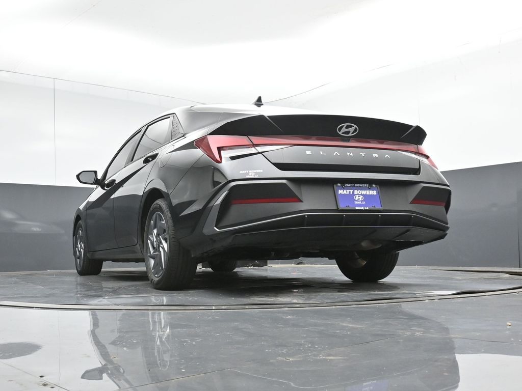 2024 Hyundai Elantra SEL - Photo 41