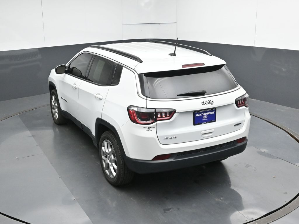 2022 Jeep Compass Latitude Lux - Photo 52