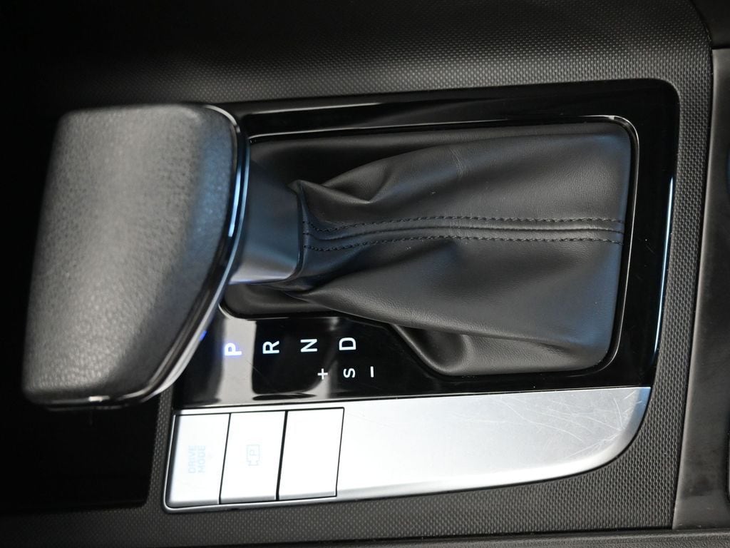 2024 Hyundai Elantra SEL - Photo 31