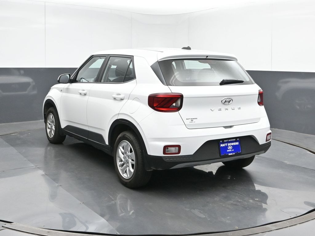 Used 2025 Hyundai Venue SE SUV