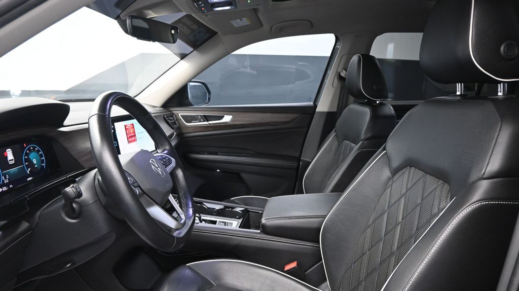 2024 Volkswagen Atlas SEL Premium R-Line - Photo 27