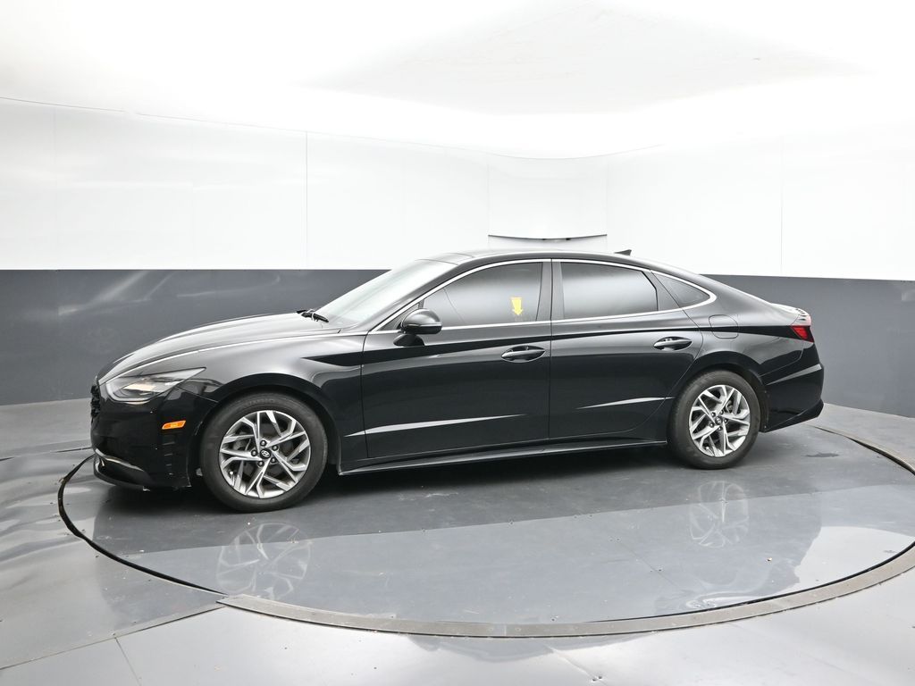 2023 Hyundai Sonata SEL photo 2
