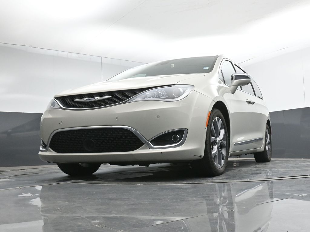 2020 Chrysler Pacifica Limited - Photo 42