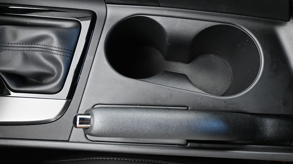 2025 Hyundai Elantra SEL - Photo 35
