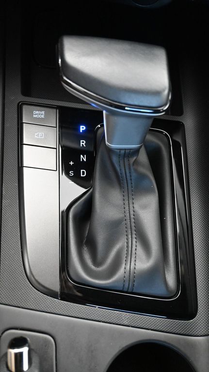 2025 Hyundai Elantra SEL - Photo 34