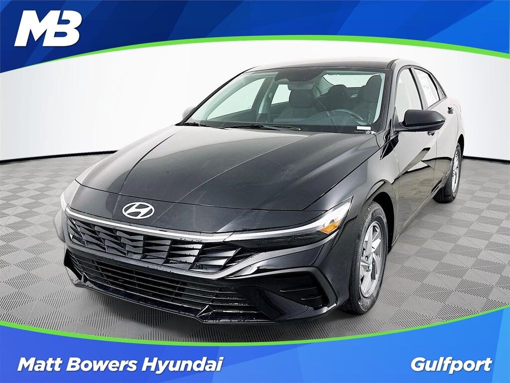 New 2026 Hyundai Elantra SE Sedan