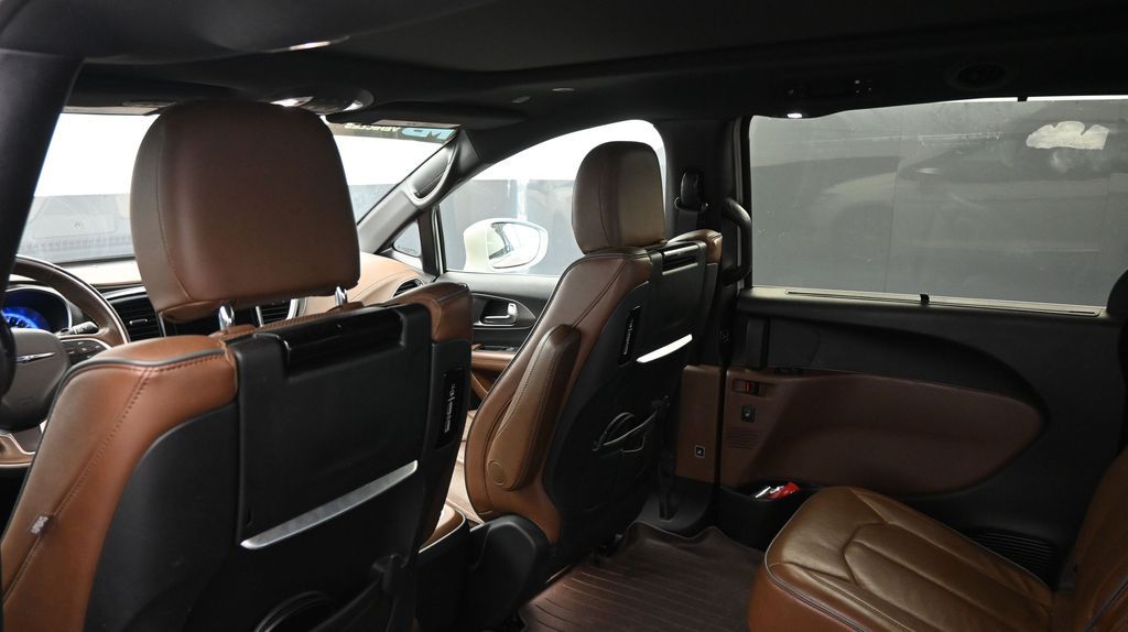 2020 Chrysler Pacifica Limited - Photo 22
