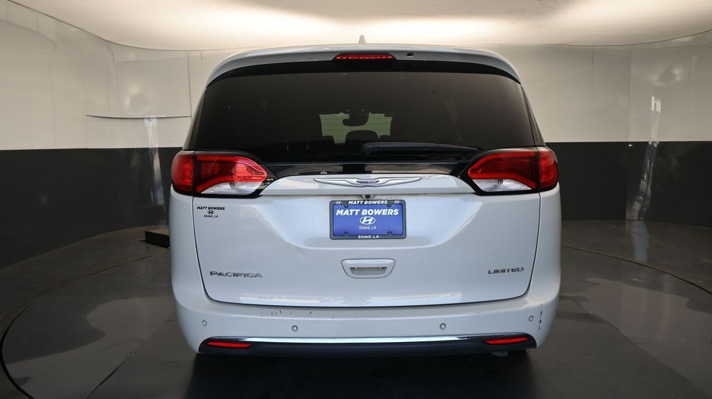 2020 Chrysler Pacifica Limited - Photo 17