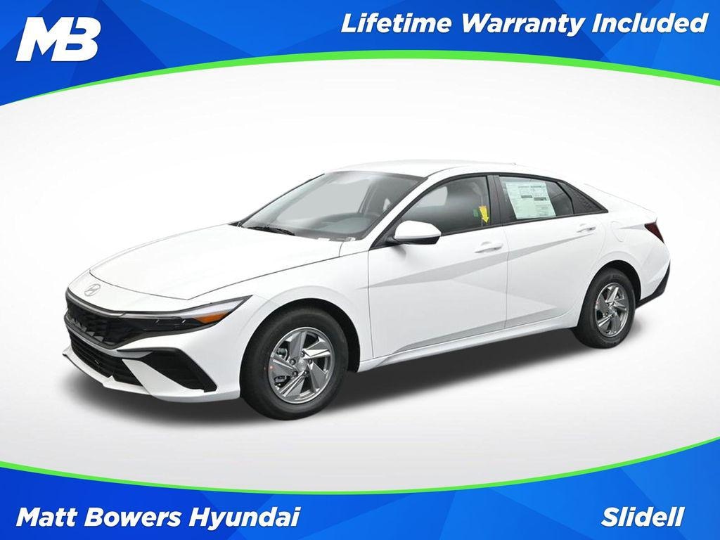 New 2026 Hyundai Elantra SE Sedan